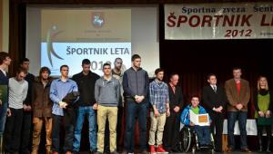 Najboljša ekipa, najbolši športnik in najboljša športnica v Občini Šentjur v letu 2012 s predsednikom šentjurske športne zveze in županom občine